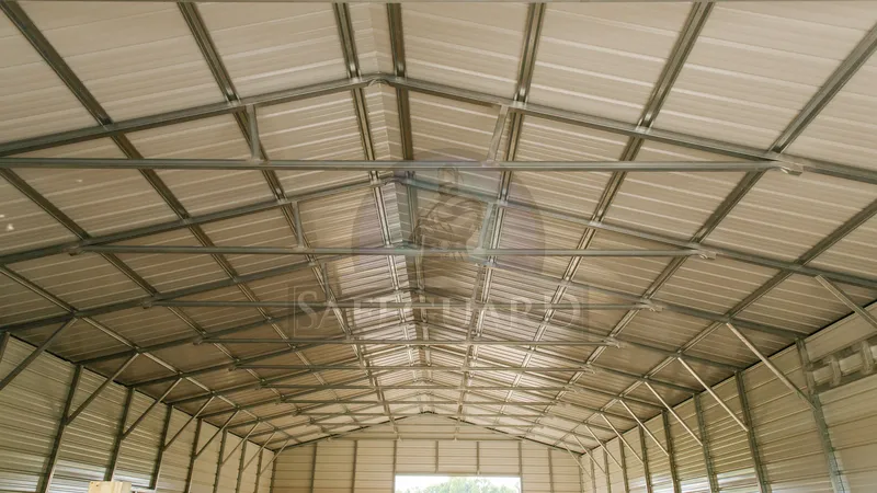 Bows, braces and hat channels in horse barn